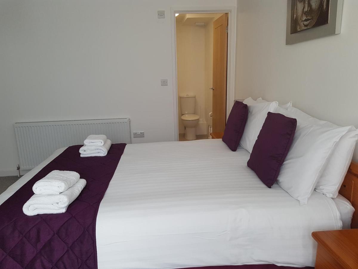 Beautiful Apartment,No 1, With Parking Ilfracombe Extérieur photo
