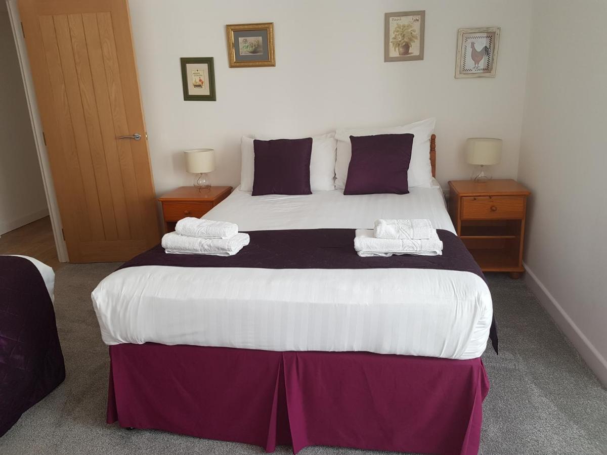 Beautiful Apartment,No 1, With Parking Ilfracombe Extérieur photo